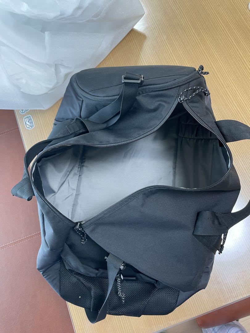 THE NORTH FACE ボストンバッグ 黒32L肩掛け紐付き　未使用品