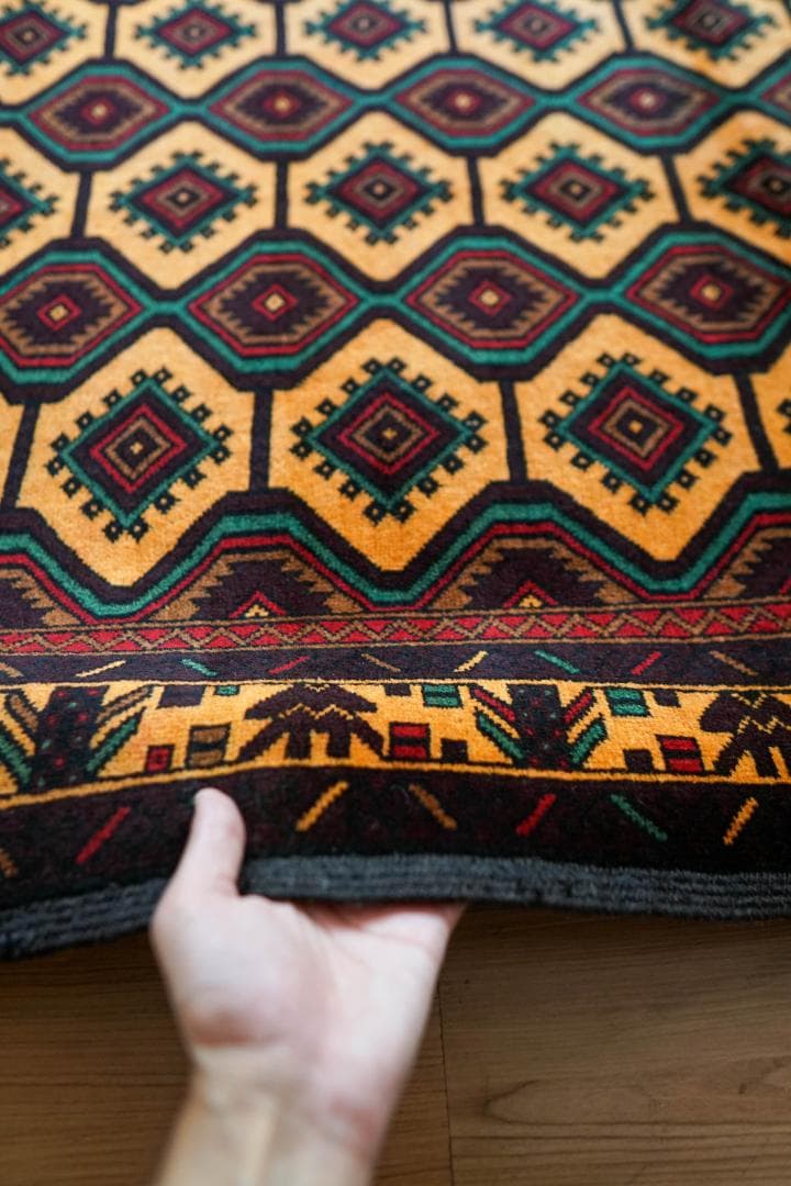 ペルシャ絨毯 トライバルラグ トルクメン族 ペルシャ絨毯 トライバルラグ トルクメン族