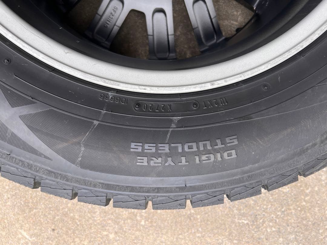 150 プラド ブラックエディション WINTER MAXX SJ8 1本のみ