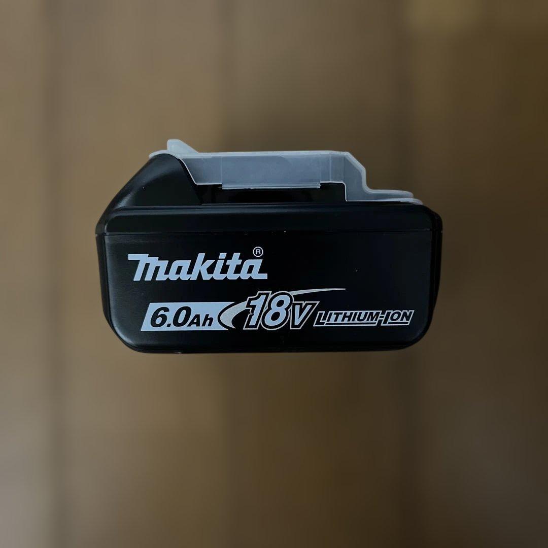 バッテリーBL1860B