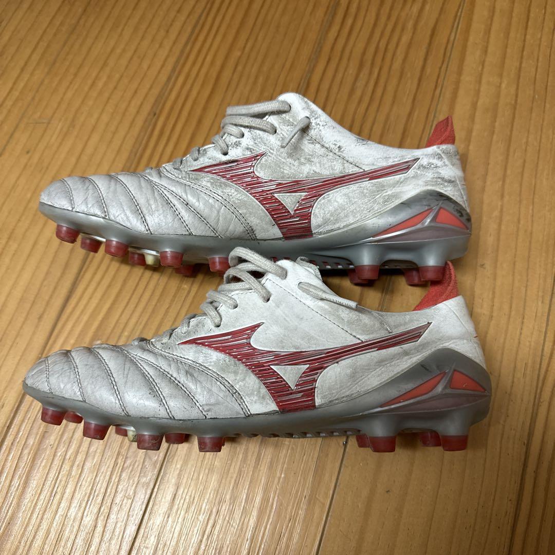 ミズノ モレリア NEO 4 JAPAN(ホワイト×レッド)
