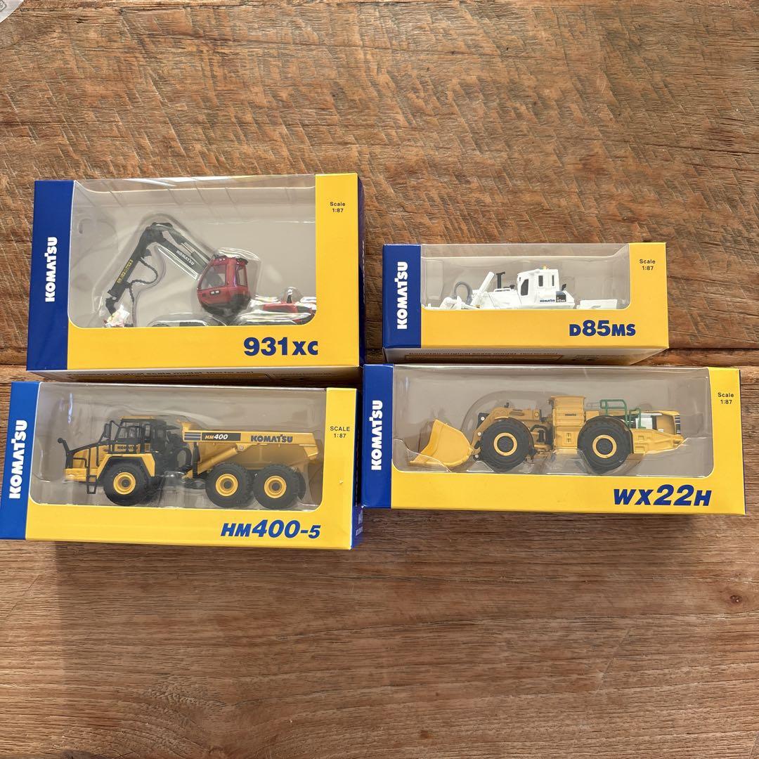 Komatsu ミニカーセット 4モデル KOMATSU ミニカーセット 931xc 他4点 - メルカリ