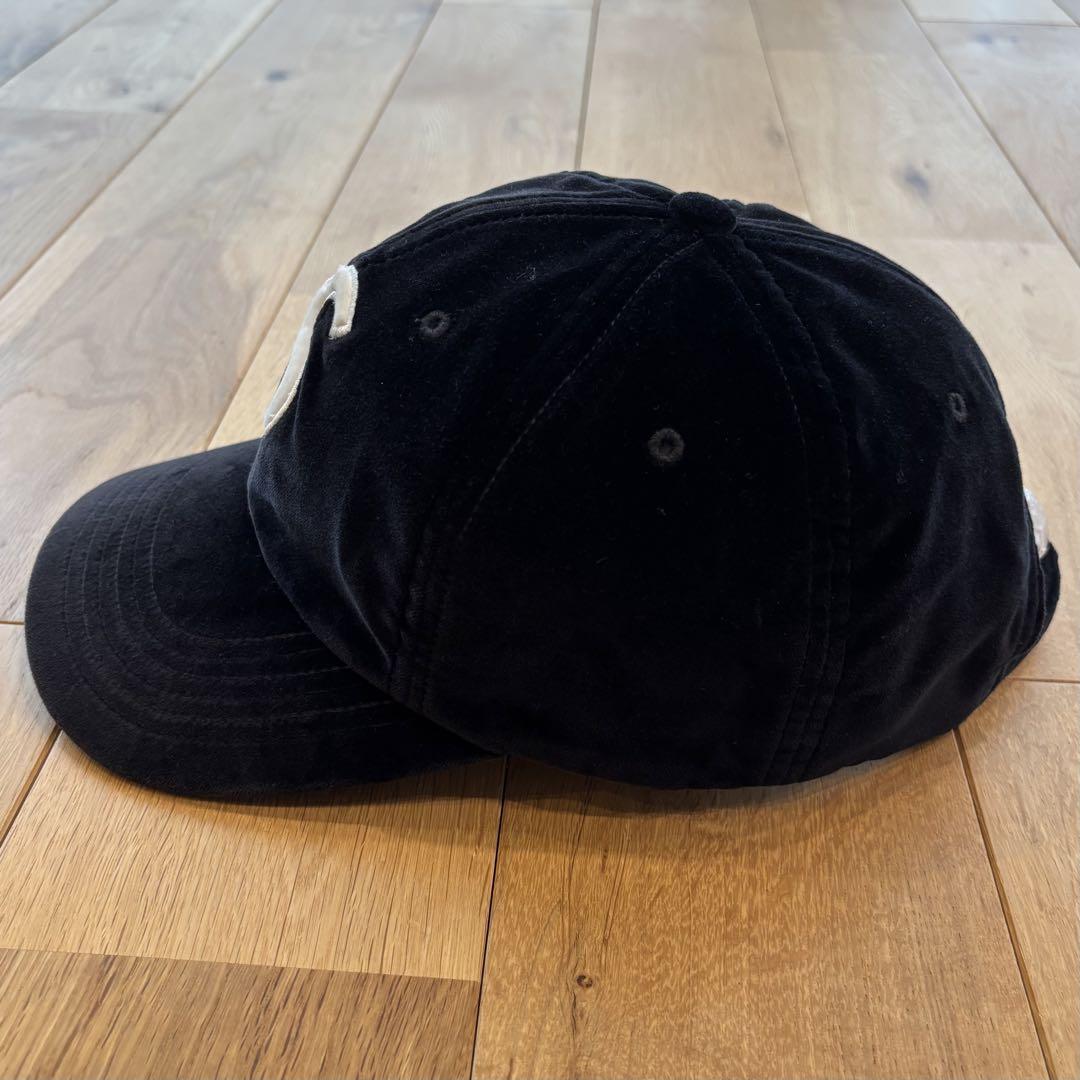 Supreme Velvet S Logo 6-Panel 20FW ブラック