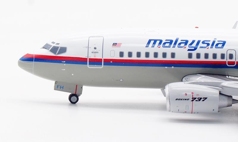 JC Wings 1:200 マレーシア航空 B737-500 9M-MFH