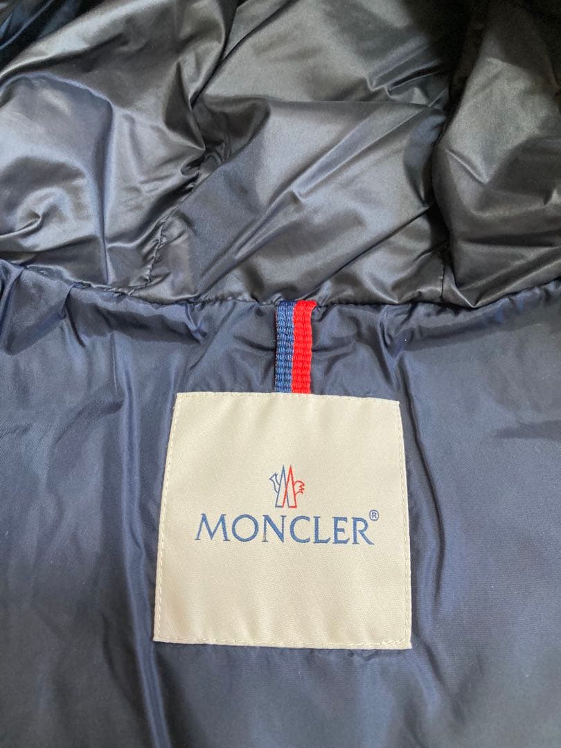 MONCLER モンクレール ODILE フリル ペプラム ダウンジャケット MONCLER モンクレール ODILE フリル ペプラム ダウンジャケット