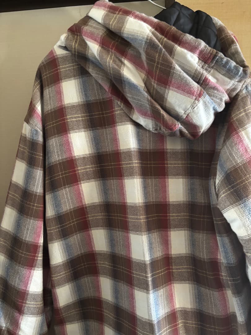 フード付きチェックシャツL