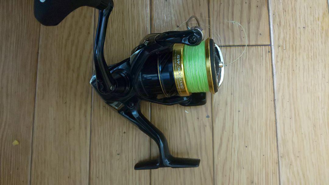 シマノ 19 スフェロスsw 3000XG ラインローラーベアリング 中古美品