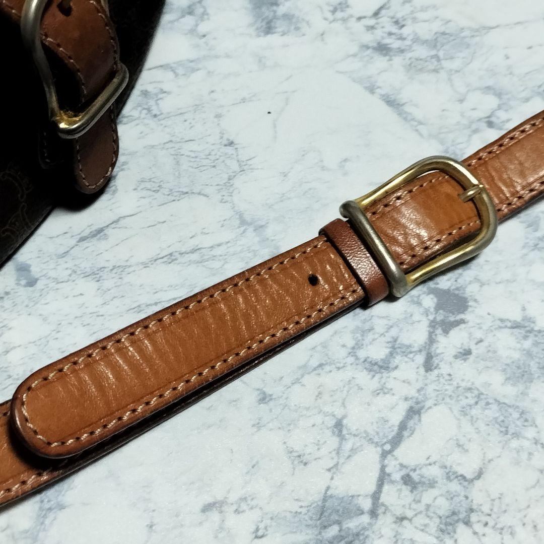 お値下げ中☆セリーヌ マカダム柄 ショルダーバッグ トリオンフ お値下げ中☆セリーヌ マカダム柄 ショルダーバッグ トリオンフ