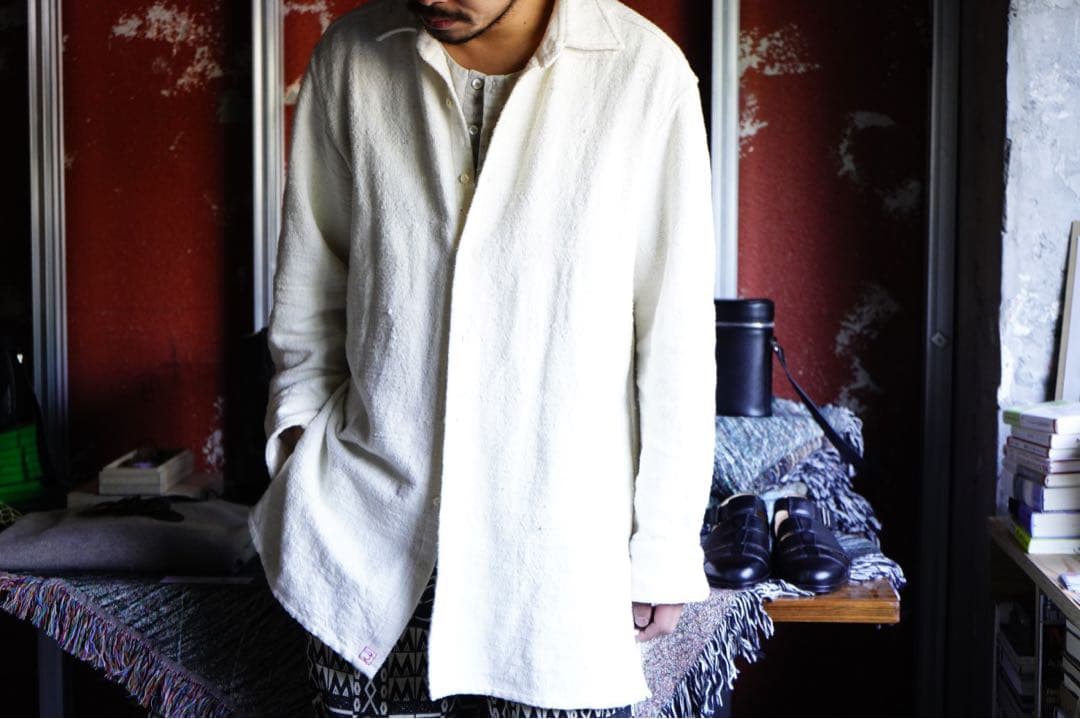 PERIOD FEATURES ピリオドフューチャーズ カディシャツ サイズ4