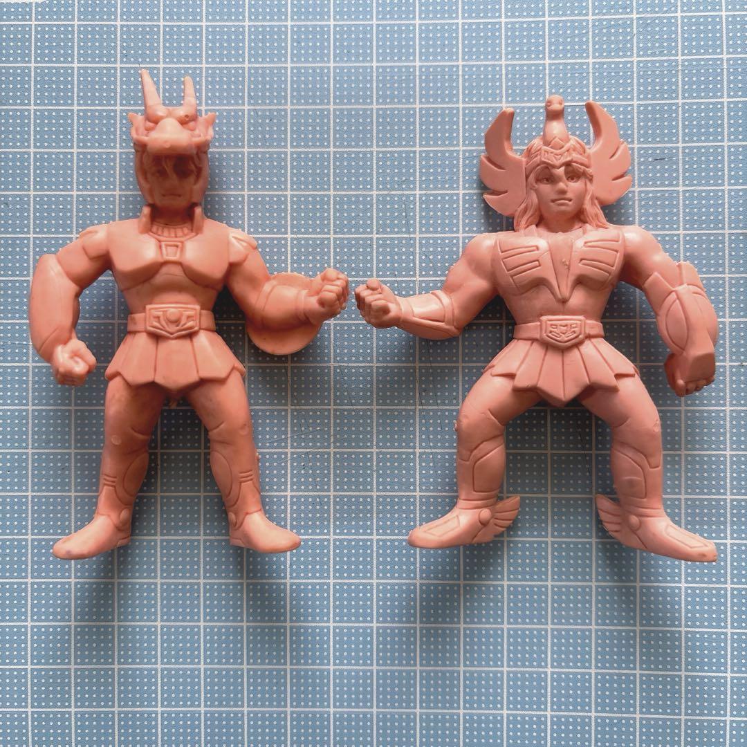 デカ消しゴム 聖闘士星矢フィギュア キグナス ドラゴン - メルカリ