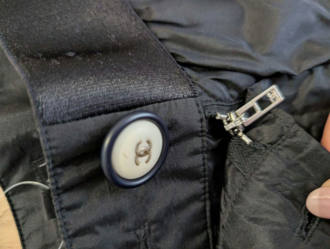 未使用 シャネル シルク ブラック ワイドパンツ 38 未使用 シャネル シルク ブラック ワイドパンツ 38