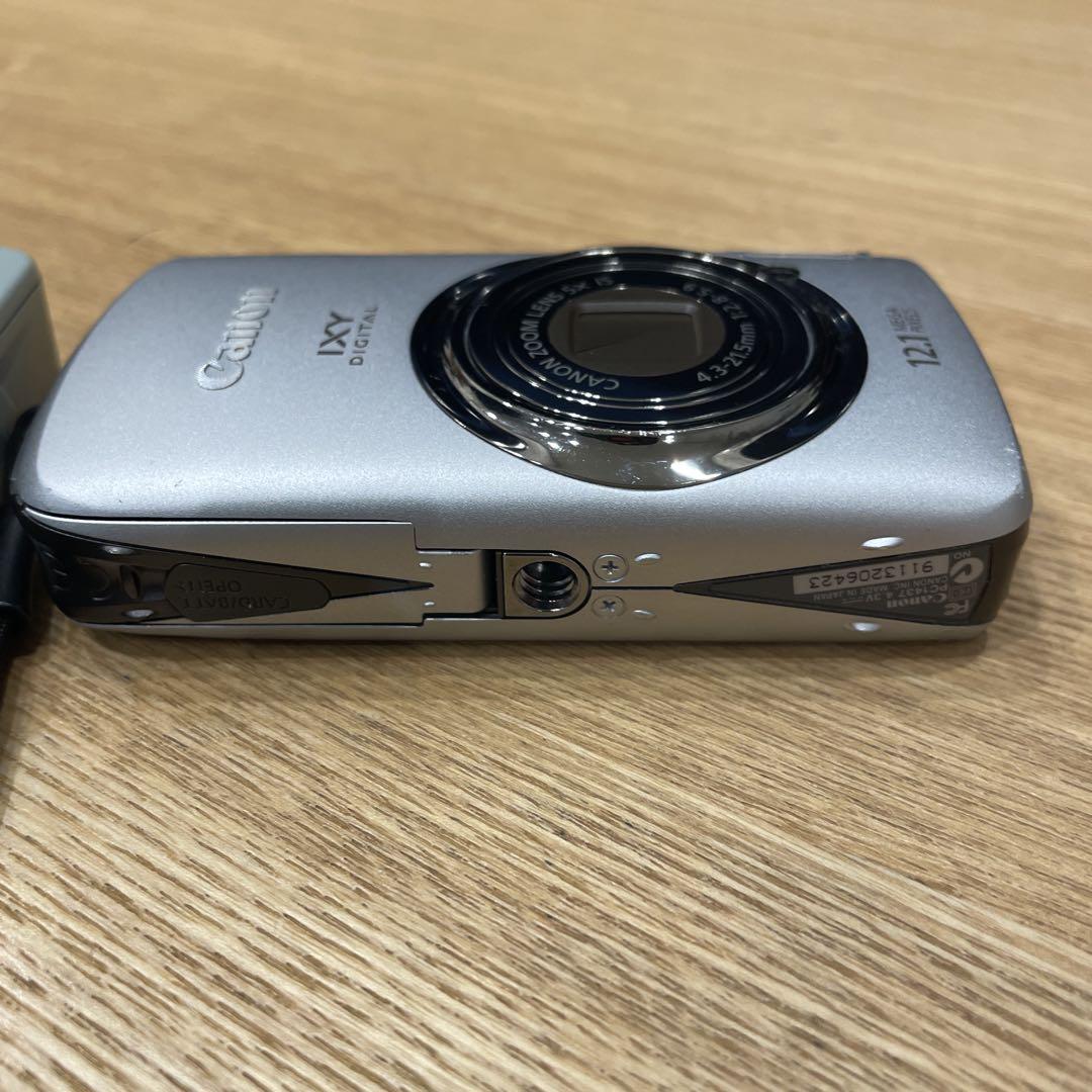 Canon キャノン IXY Digital 930 IS 充電器 ストラップ付