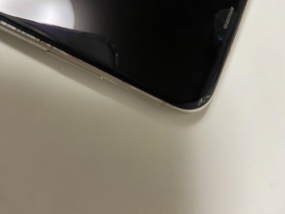 iPhone X silver 256 GB SIMフリージャンク品｜スマホ