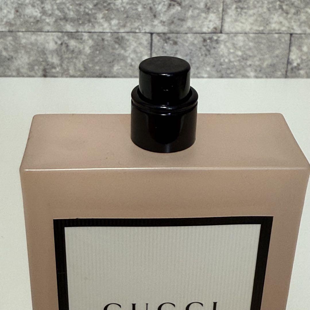 GUCCI BLOOM 100ml 箱付き グッチ 香水 花の香り