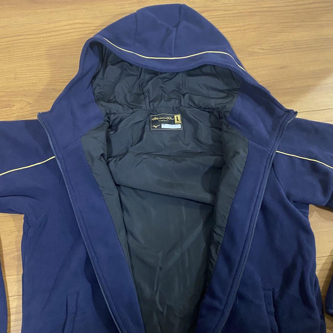 みさみさ　【新品】Mizuno Pro フード付きジャケット Lサイズ