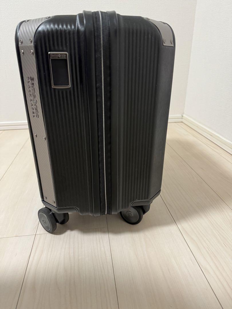 Samsonite Black Label ファントム スーツケース 機内持込可