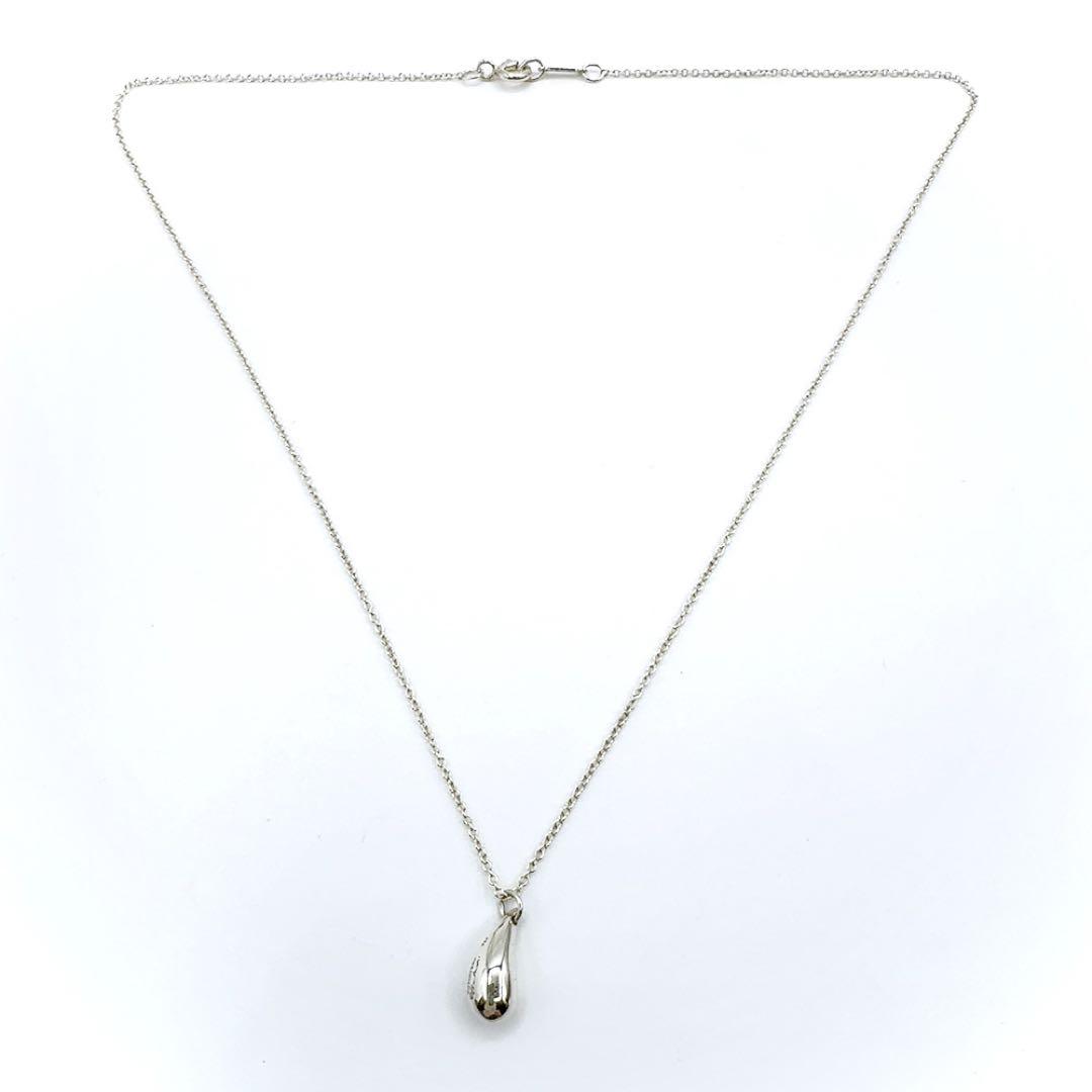 TIFFANY&CO.ティアドロップネックレス シルバー　箱付き ティファニー ネックレス ペンダント ティアドロップ シルバー