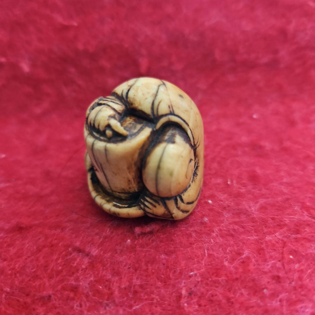 極上　根付　和装小物　古美術品　 置物　彫刻 細密細工　骨董　アンティーク