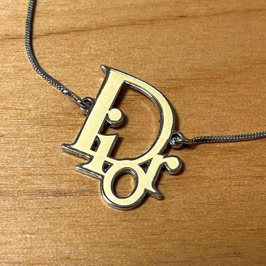 Christian Diorクリスチャンディオール ロゴ ネックレス シルバー