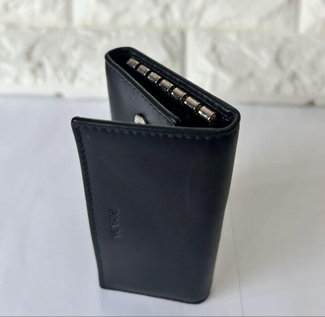 PRADA プラダ ブラック レザー 6連キーケース