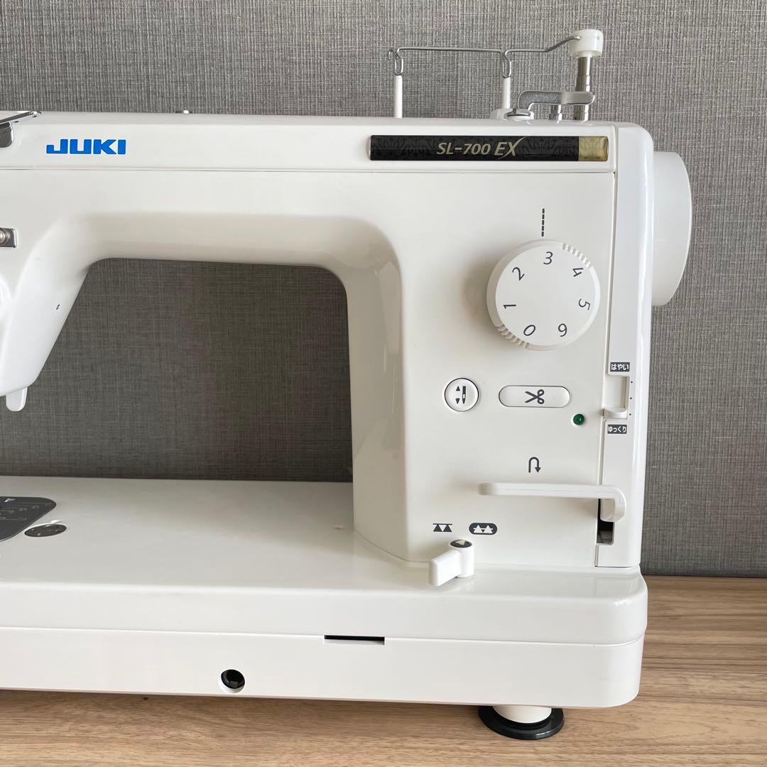 【超美品】JUKI 職業用 ミシン SL-700EX ジューキ 皮 フロート機能 【超美品】JUKI 職業用 ミシン SL-700EX ジューキ 皮 フロート機能