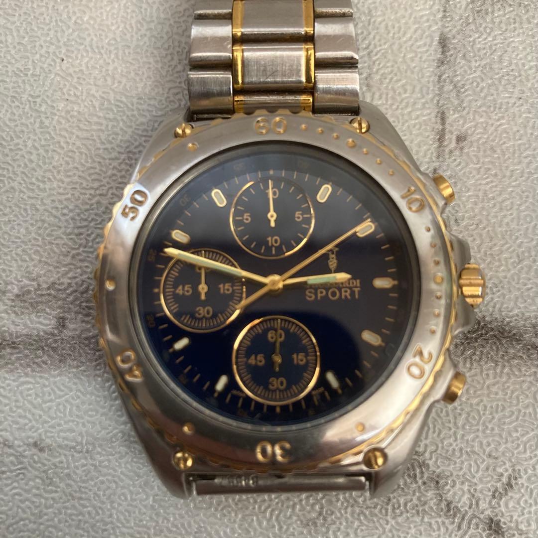 トラサルディスポーツ クロノグラフ 腕時計 可動品目立った傷や汚れなし