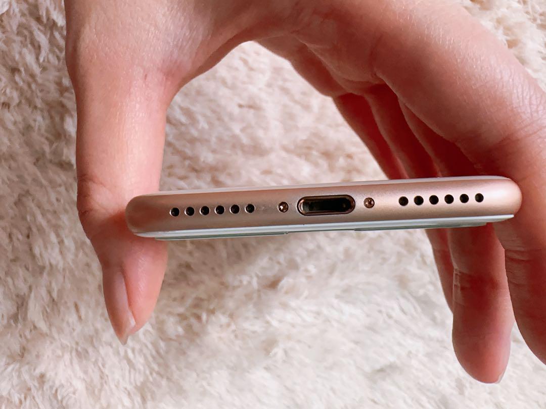 iPhone 8 Gold 256 GB SIMフリー バッテリー容量93