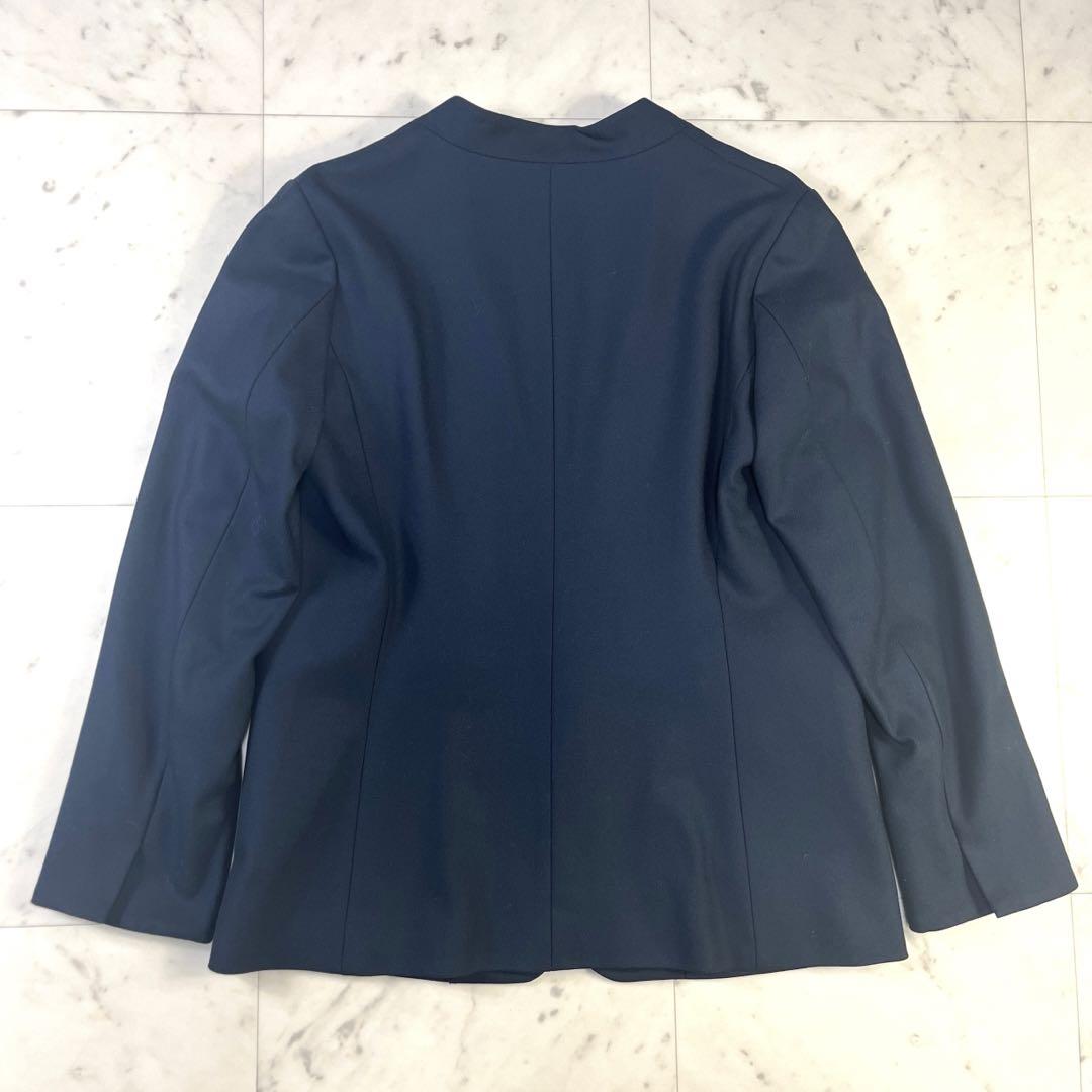 未使用品♪マルティニーク　ノーカラージャケット　紺色　フロントホック