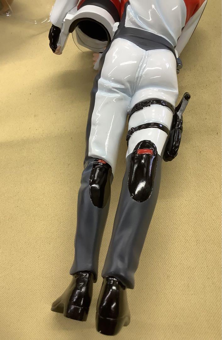 海洋堂 ウルトラマンティガ レナ隊員　フィギュア