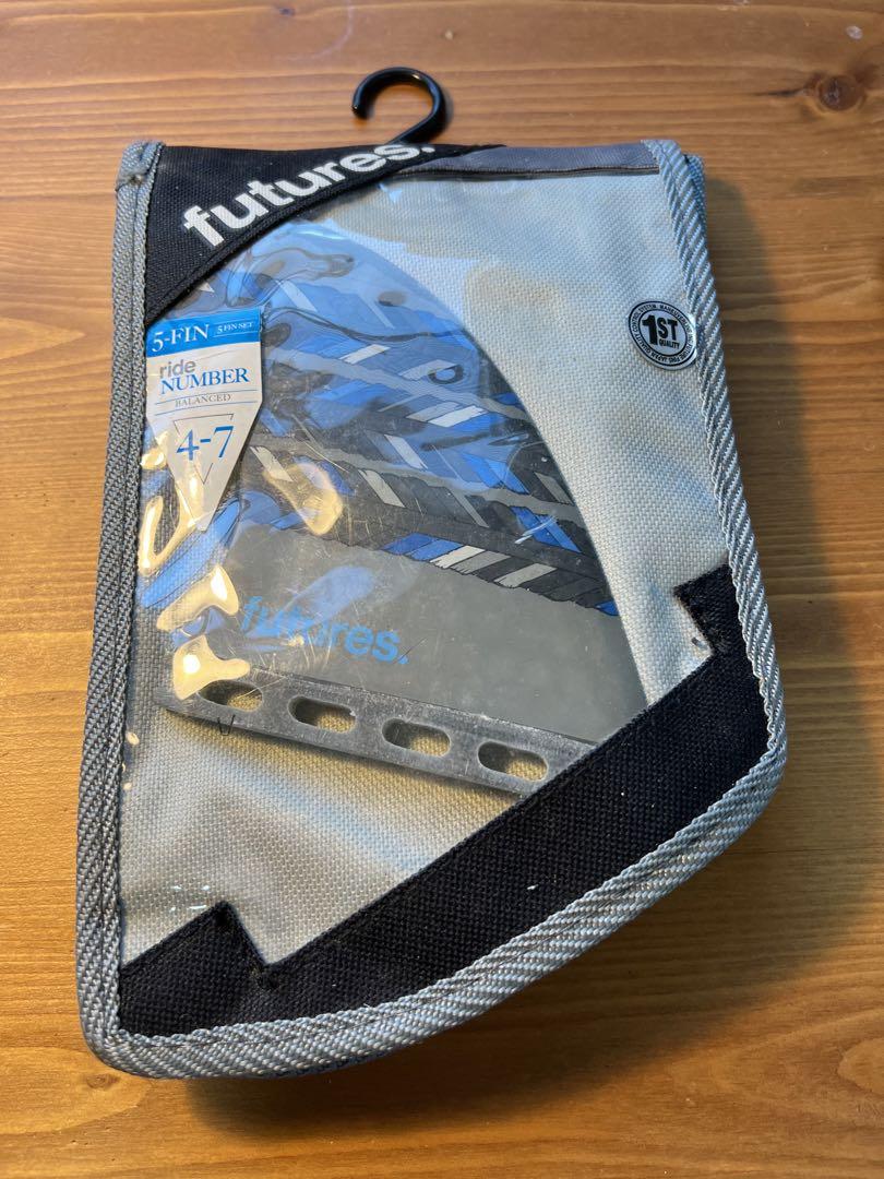 FUTUREフィン　Josh Mulcoy Honeycomb Mサイズ