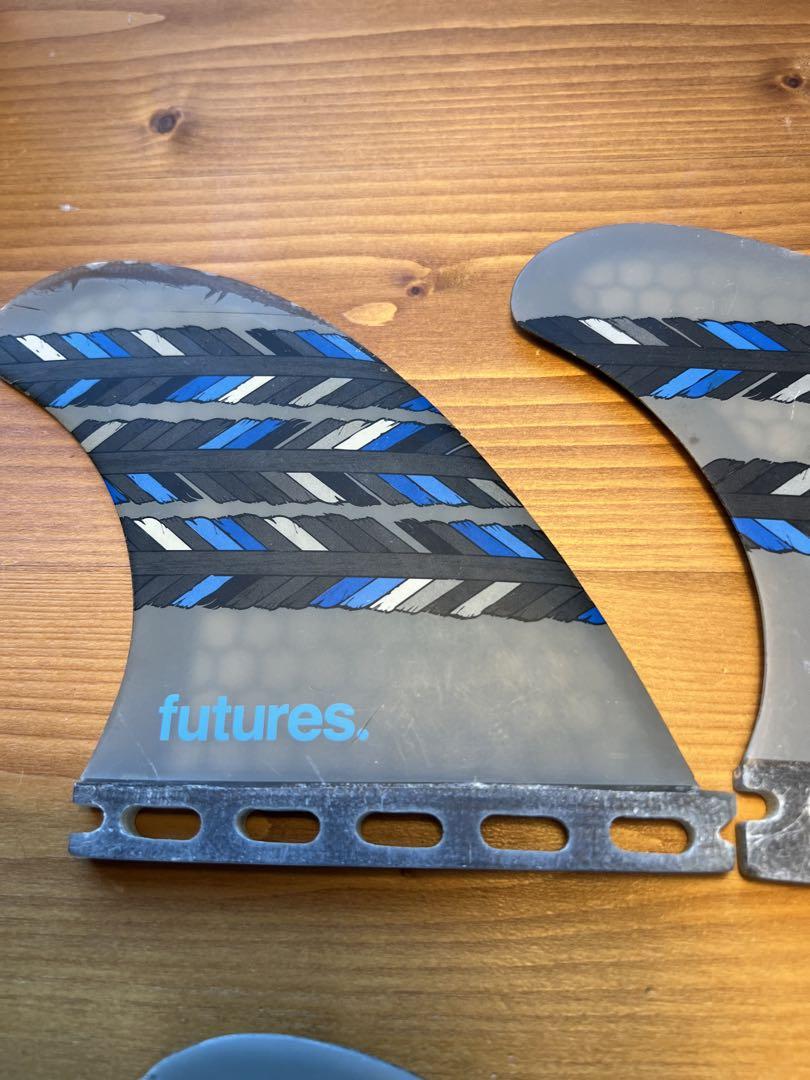 FUTUREフィン　Josh Mulcoy Honeycomb Mサイズ