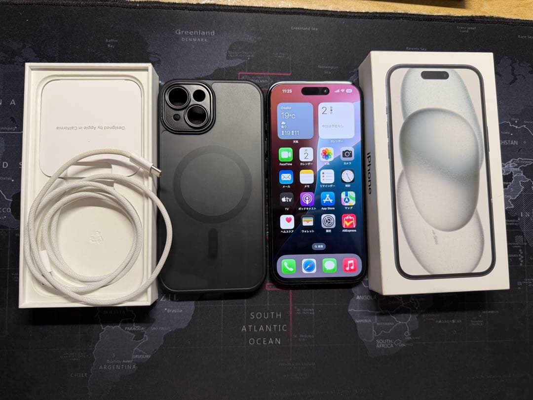 iPhone 15 128GB ブラック sim フリーバッテリーApple