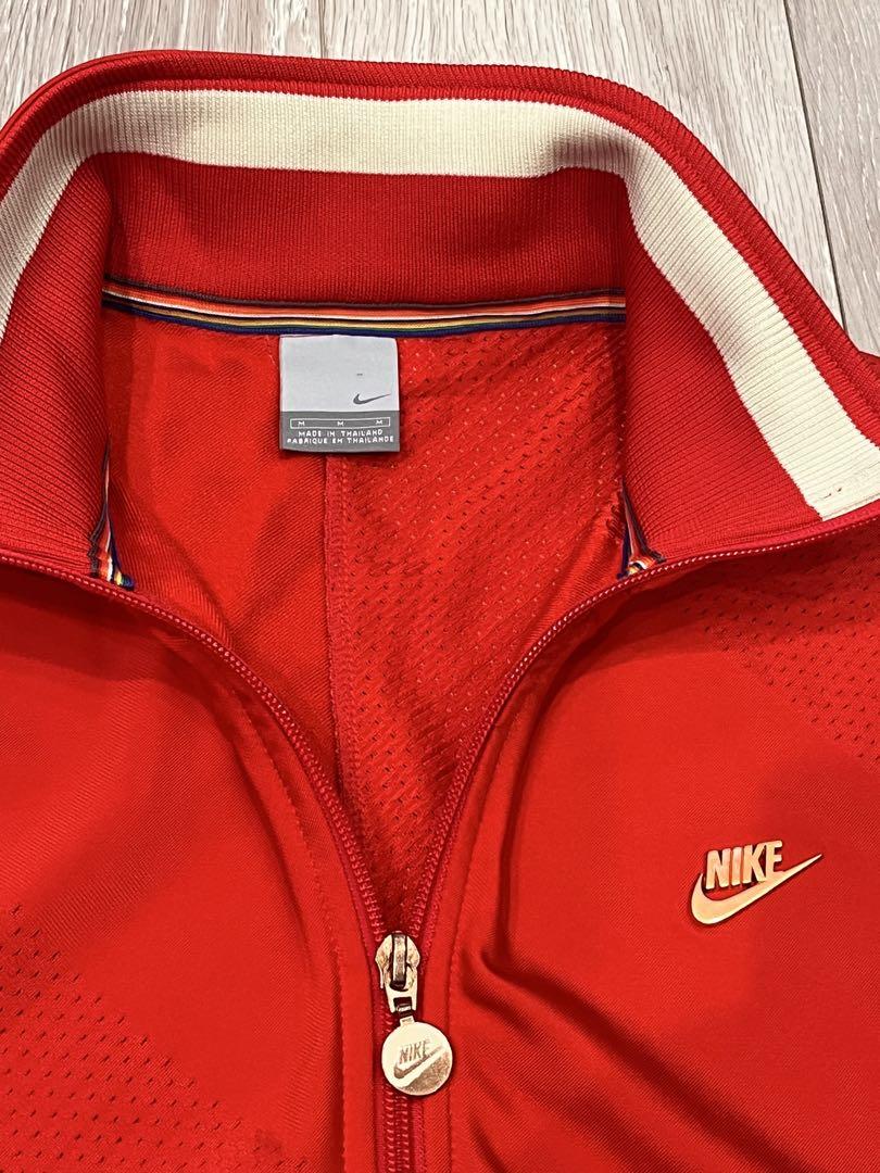 NIKE OLD