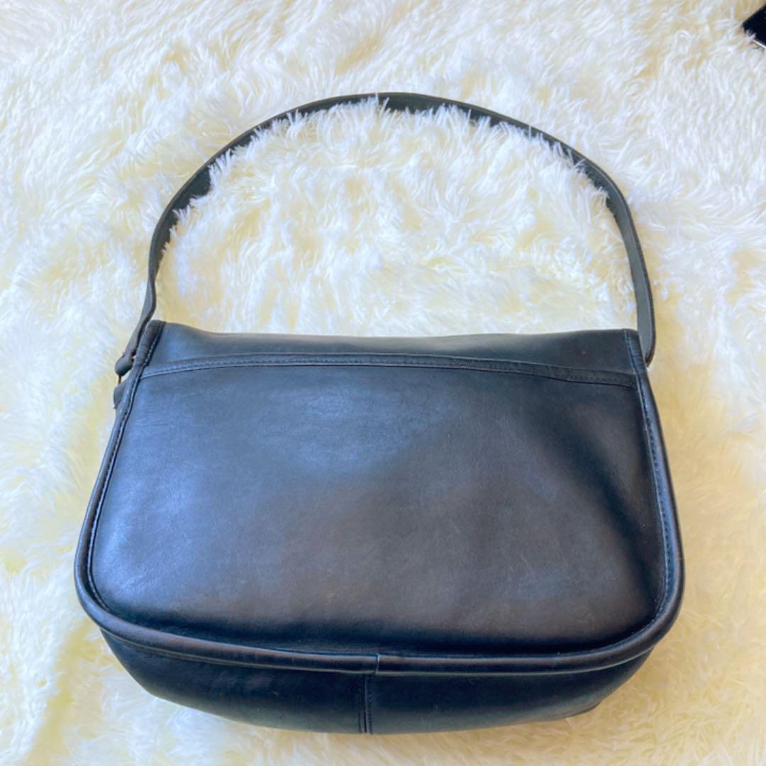 オールドコーチ ショルダーバッグ ターンロック アメリカ製 グラブタンレザー 黒(¥9,700) - メルカリ スマホでかんたん フリマアプリ