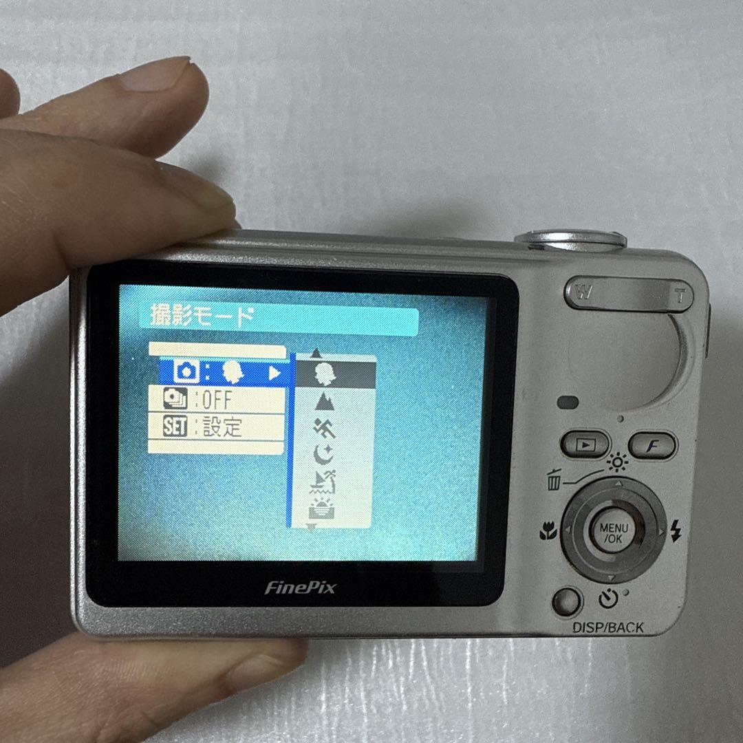 【在庫処分大特価!!】 ❗️激安価格❗️デジカメ F460 Finepix FUJIFILM 本体 デジタルカメラ