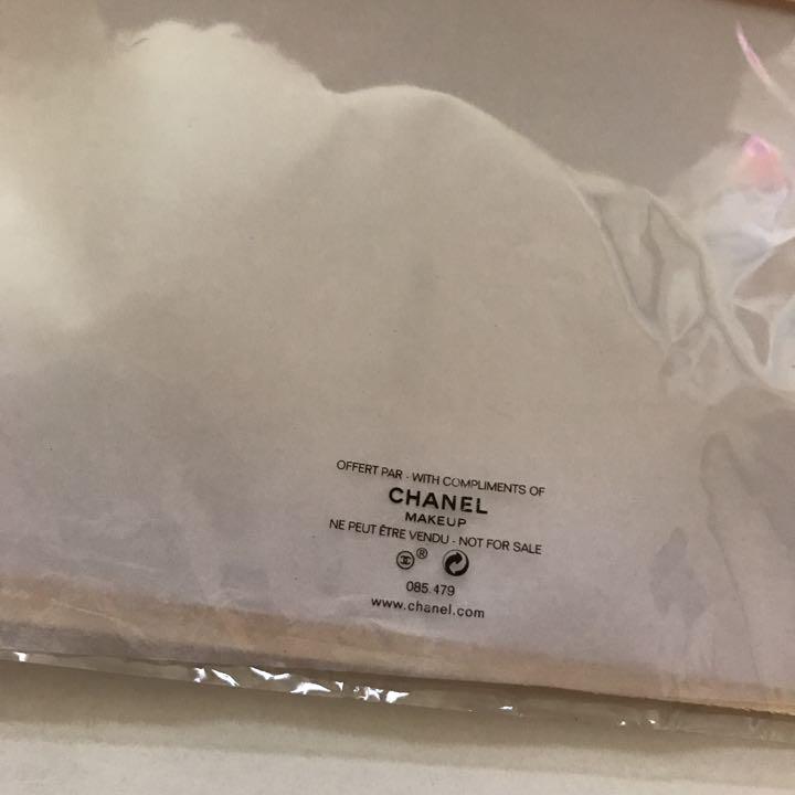 1点限り❣️CHANELポーチノベルティ/レベージュ