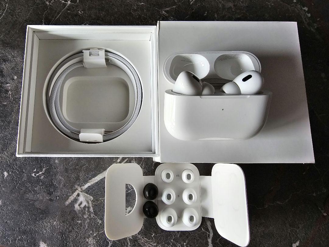 良品　動作確認済　AirPods Pro 第2世代 USB-C MTJV3J/A 紐付け解除済み AirPods Pro 第2世代 USB-C MTJV3J/A