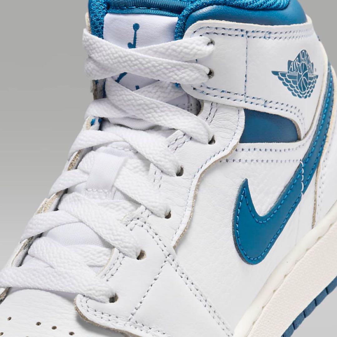 【新品24cm】NIKE エアジョーダン１MID GS ホワイト/ブルー