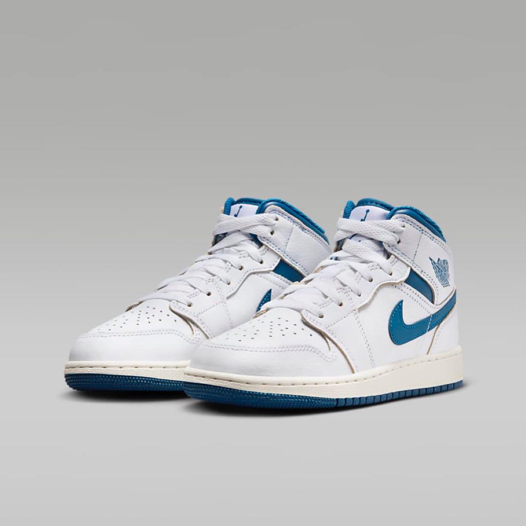 【新品24cm】NIKE エアジョーダン１MID GS ホワイト/ブルー