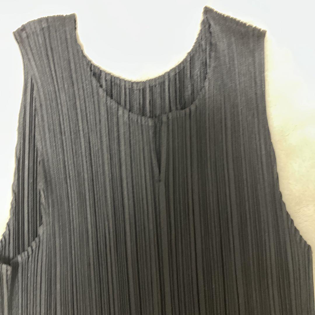 【美品】イッセイミヤケプリーツプリーズノースリーブ ワンピース
