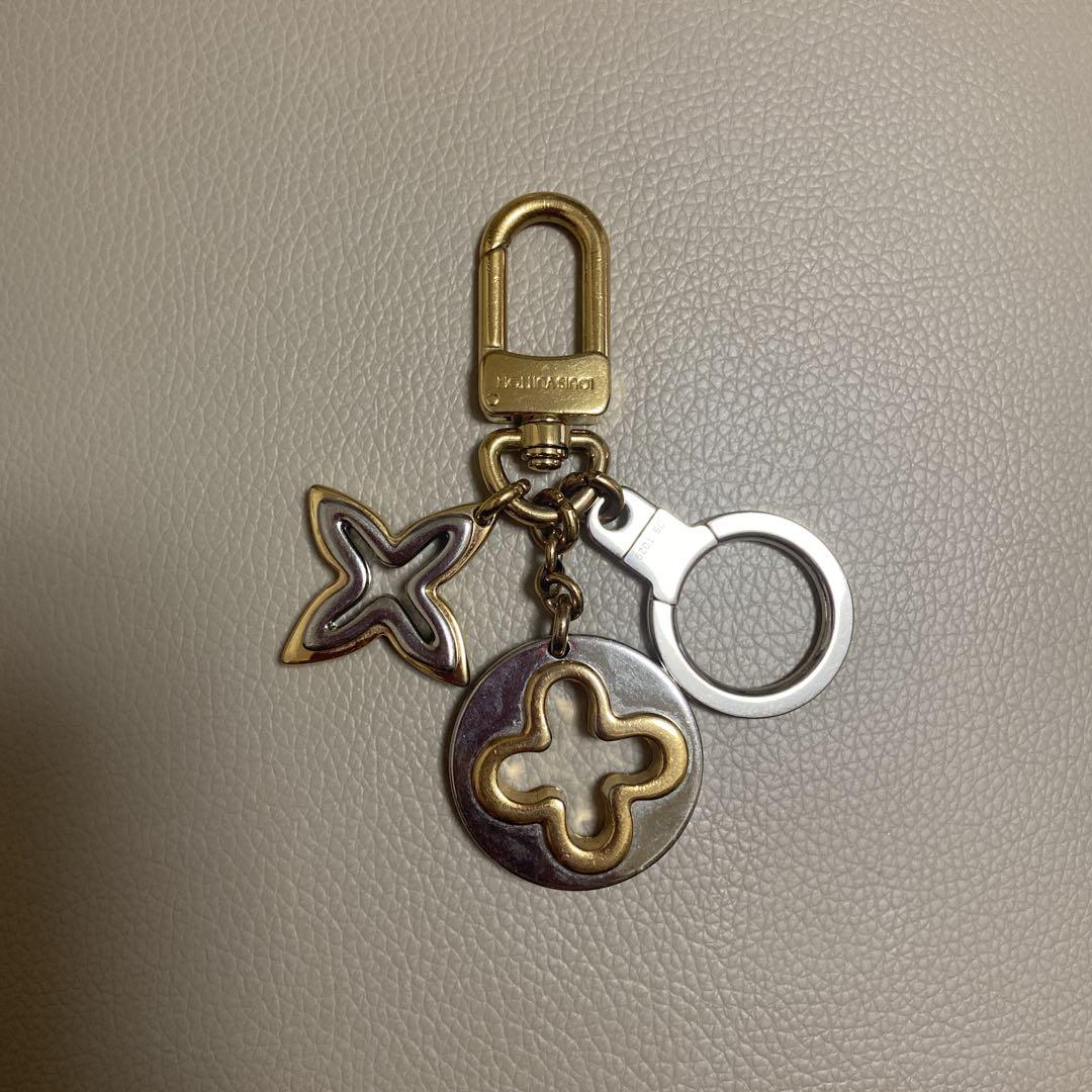 LOUIS VUITTON チャーム ゴールド シルバー