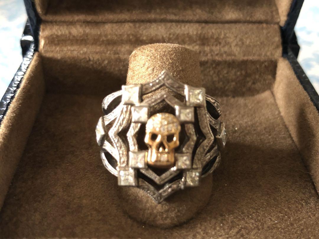 GIANT SKULL HEAD RING / IRREGULAR PAVE / 18k White Gold