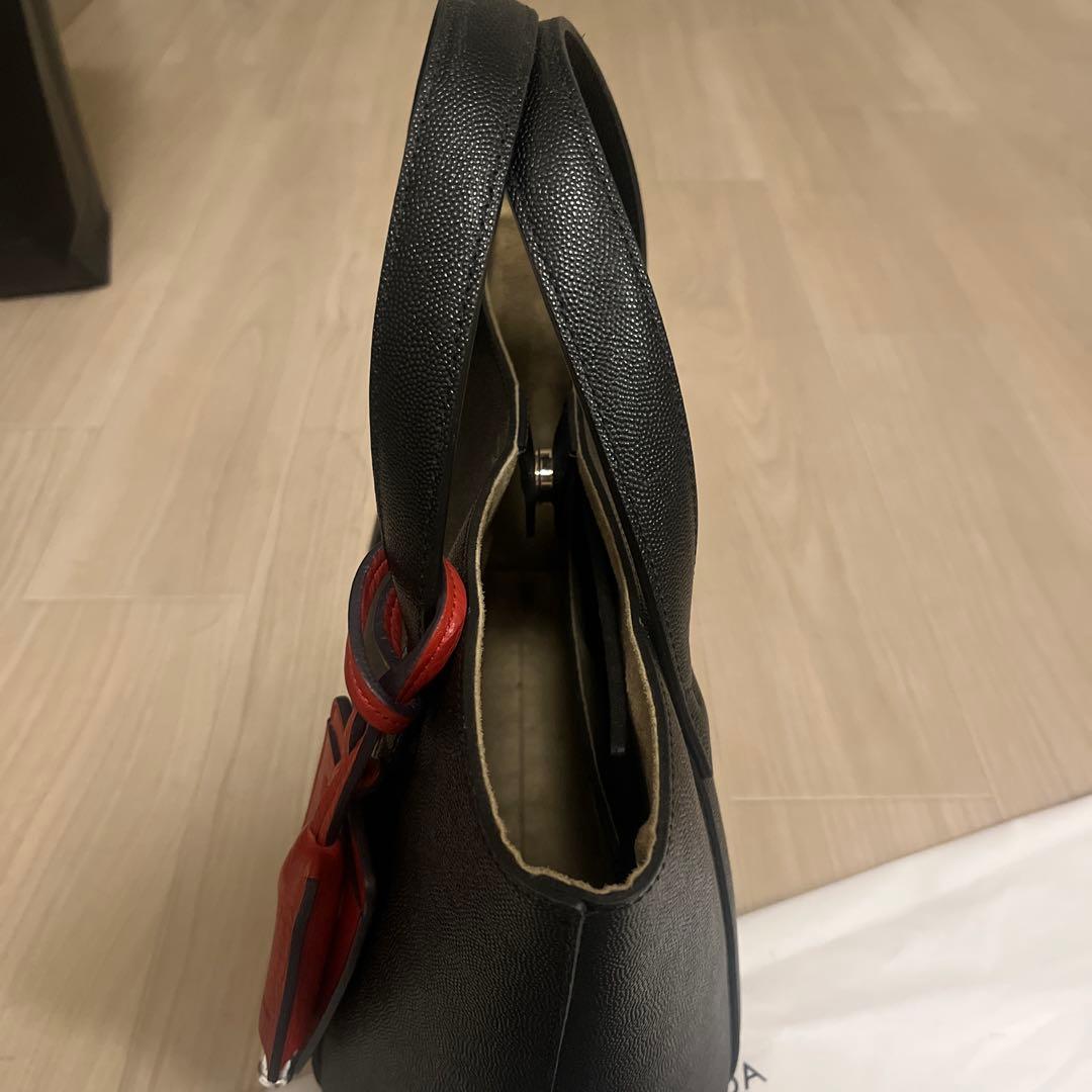 PELLE MORBIDA ブラックレザートートバッグ PELLE MORBIDA ブラックレザートートバッグ