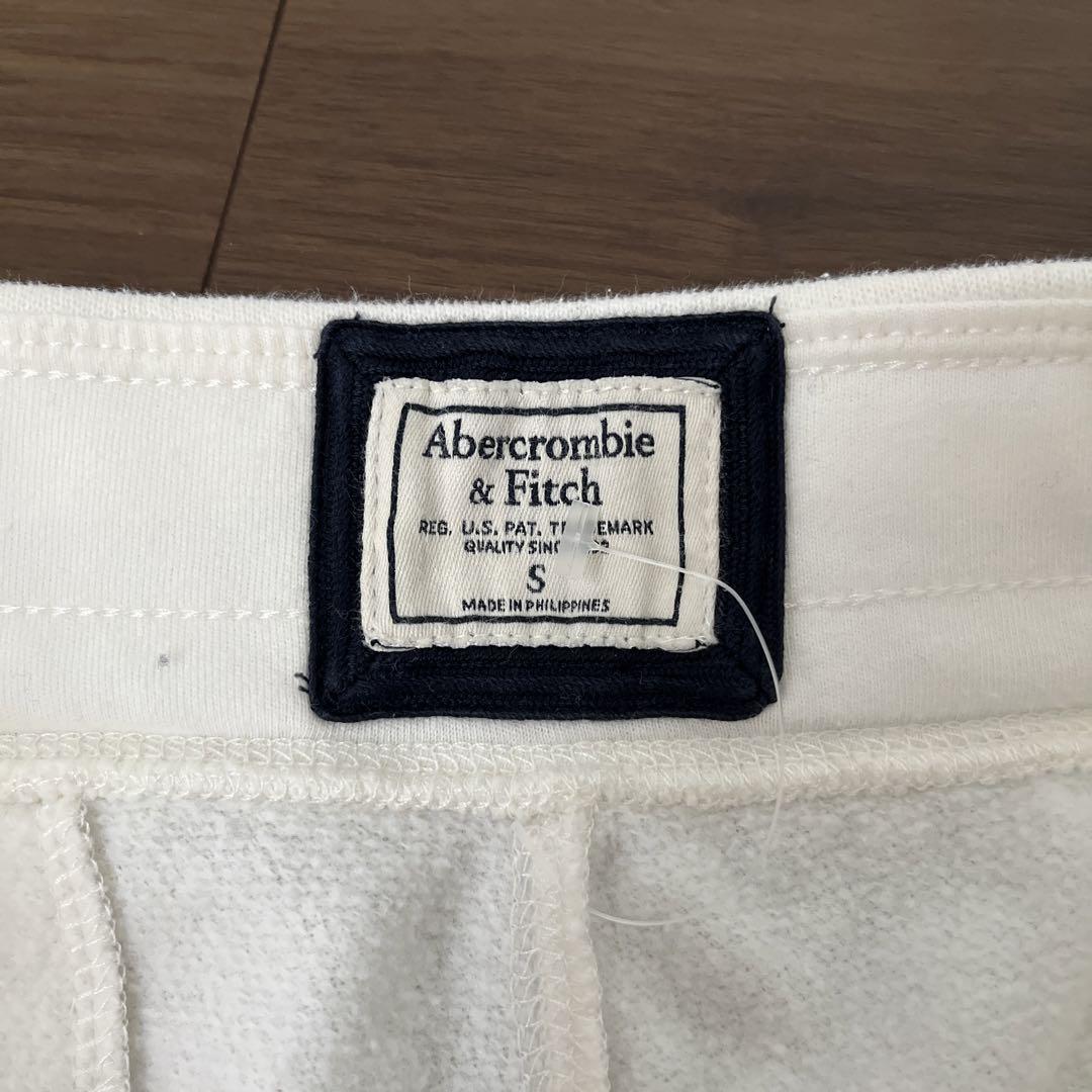 新品　Abercrombie & Fitch パーカースウェット　セットアップ
