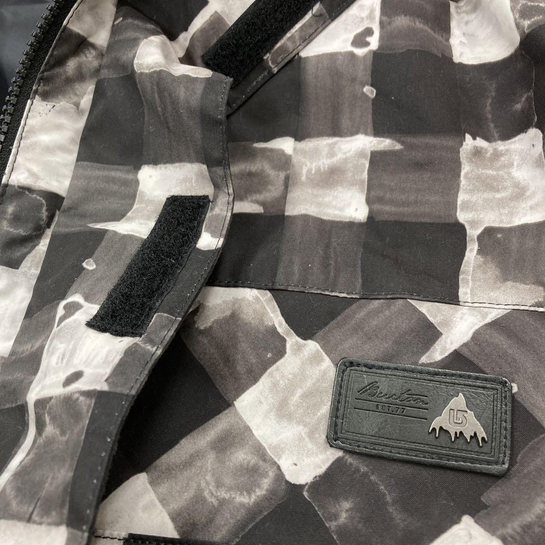 BURTON  スノーボードウェア　スキーウェア　ジャケット　Lサイズ