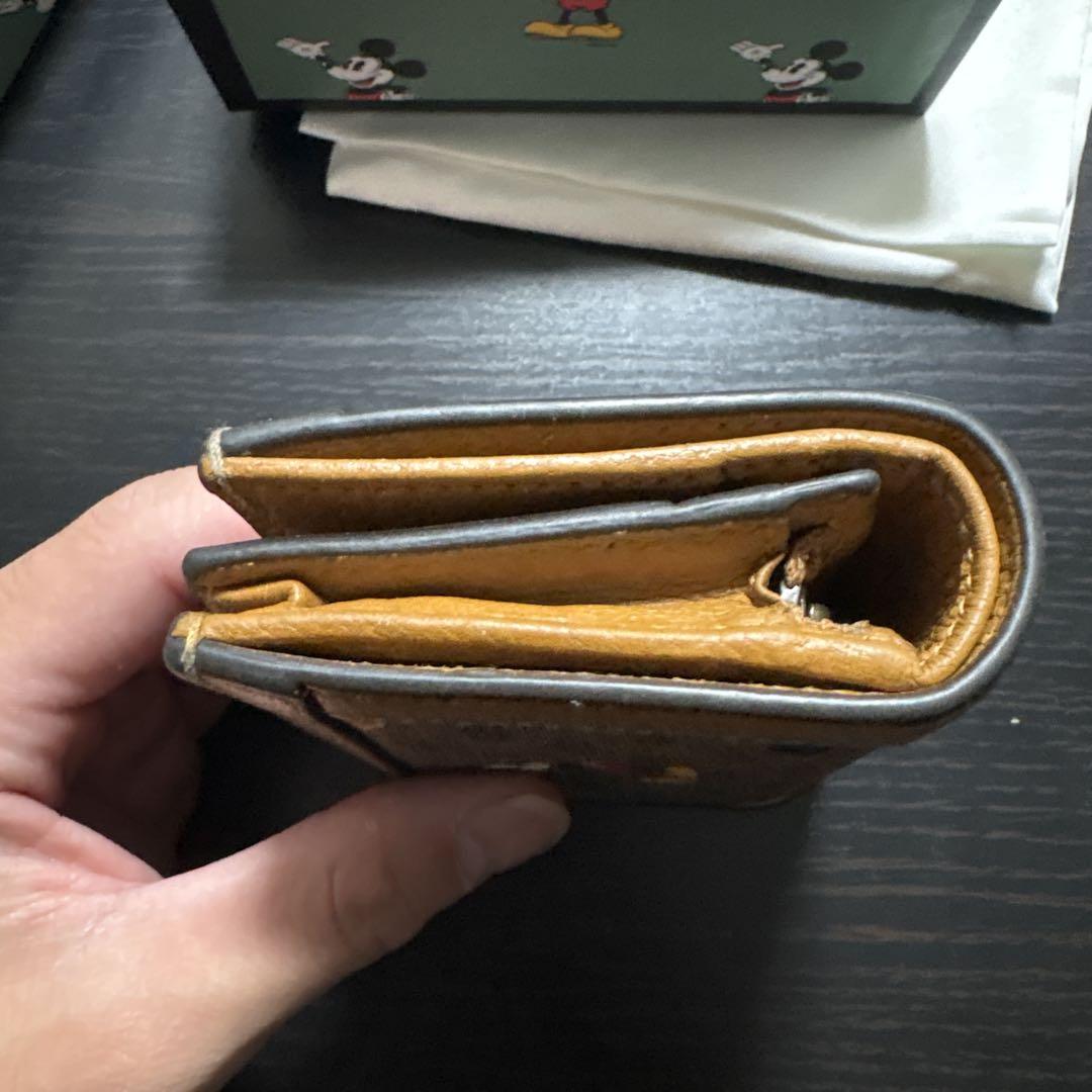 GUCCI ディズニー ミッキー 二つ折り財布