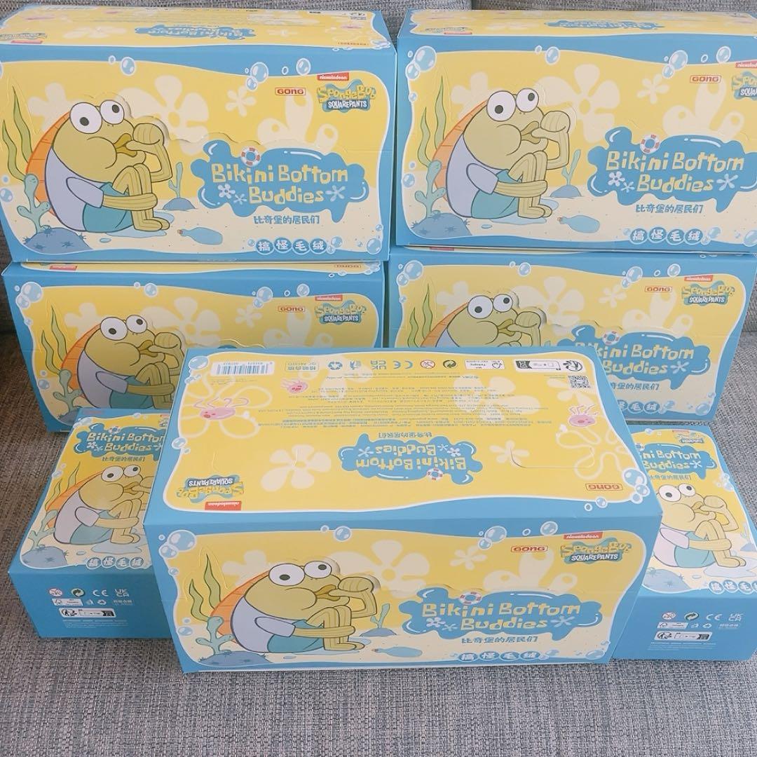 SpongeBob Bikini Bottom Buddiesおかしなぬいぐるみ - メルカリ