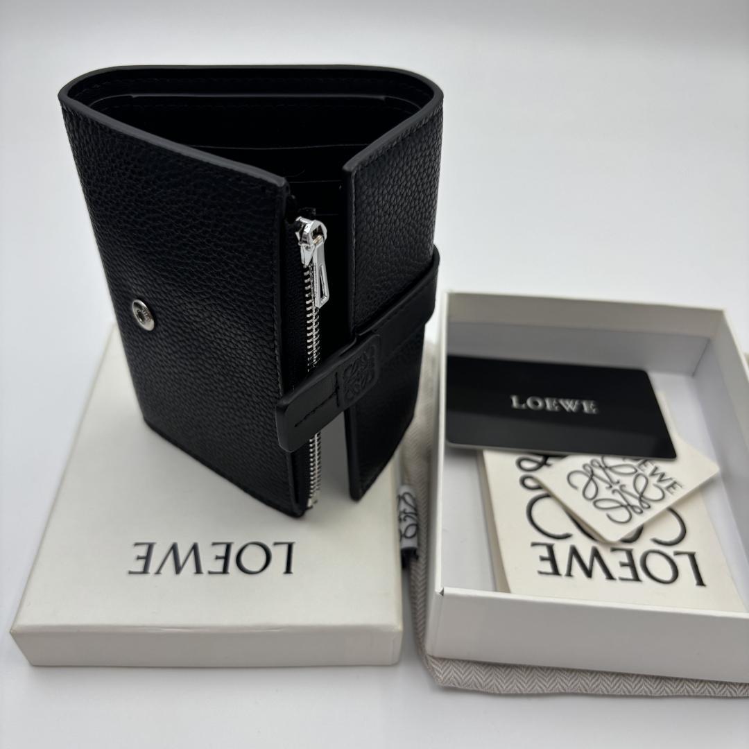 ✨LOEWE 美品♡ブラック 三つ折り財布