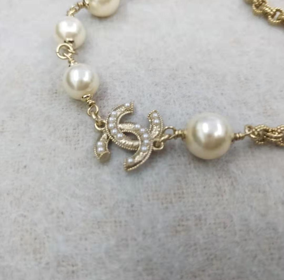 Chanel　ブレスレット　パール付き