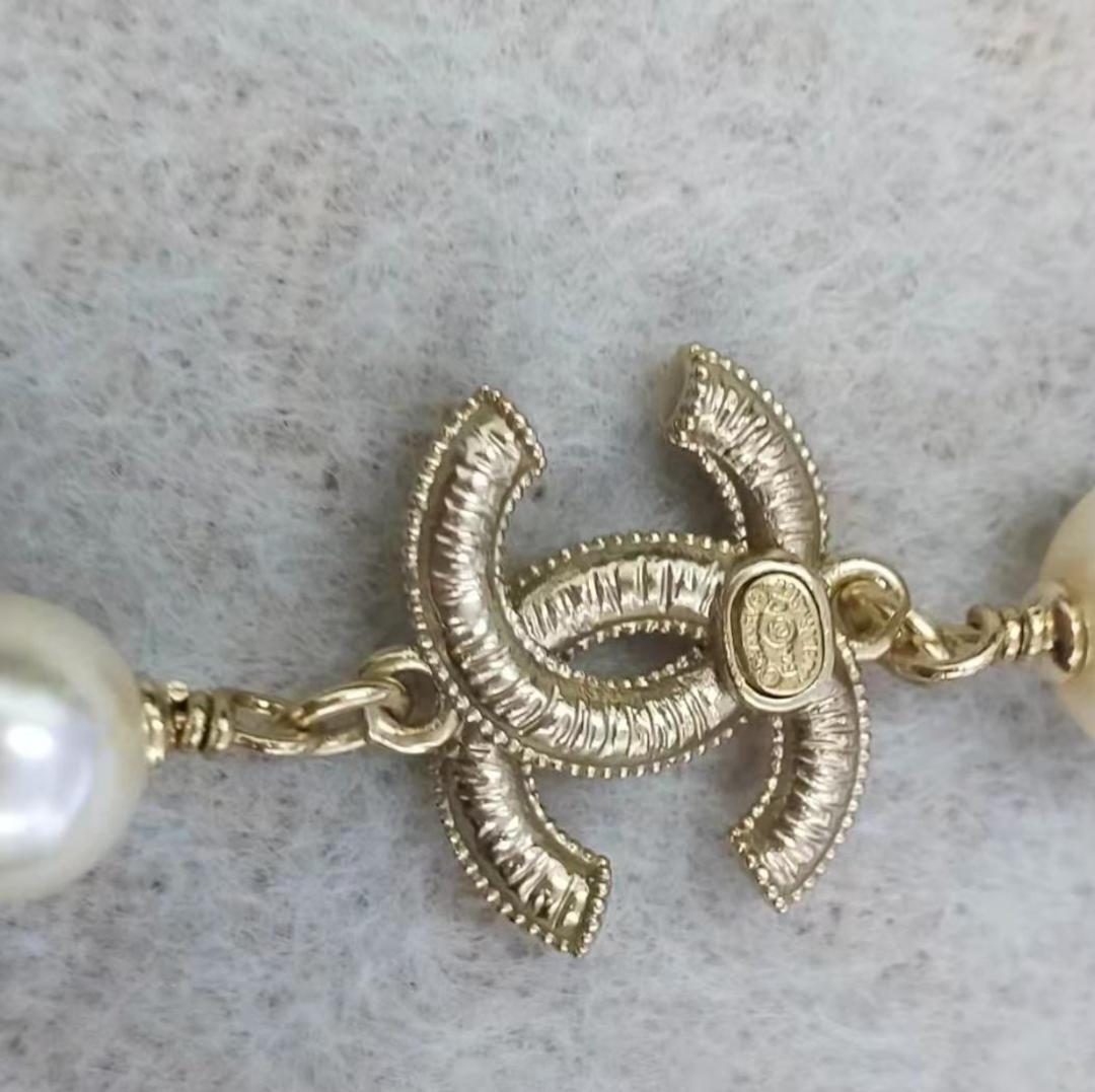 Chanel　ブレスレット　パール付き